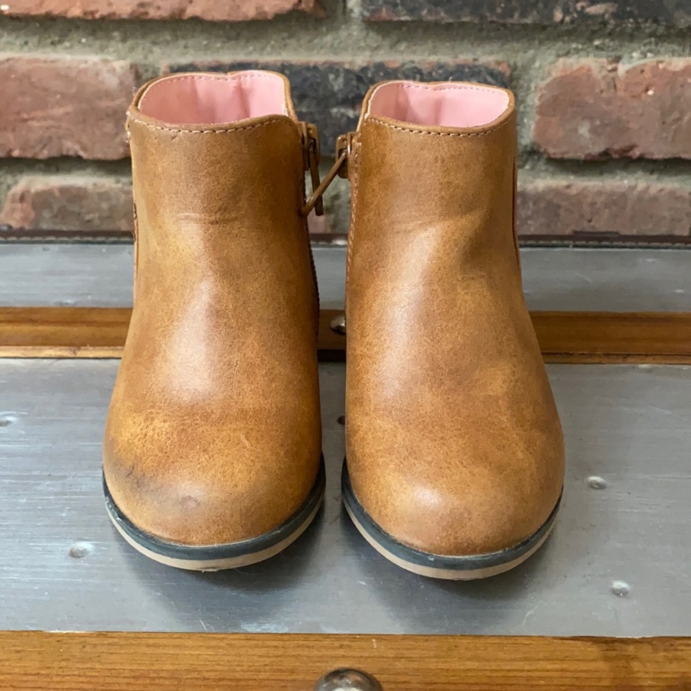 Tan Toddler booties for fall!